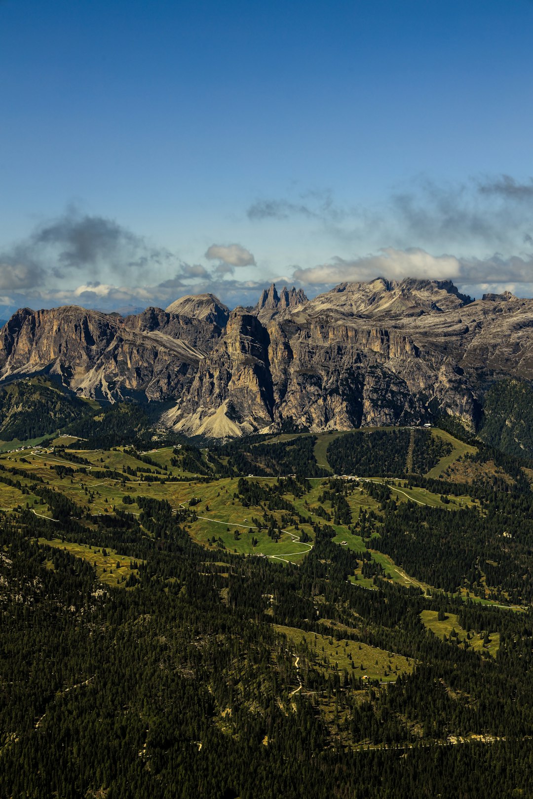 What is the timeline for shutting an offer when offering Montana land for cash money?